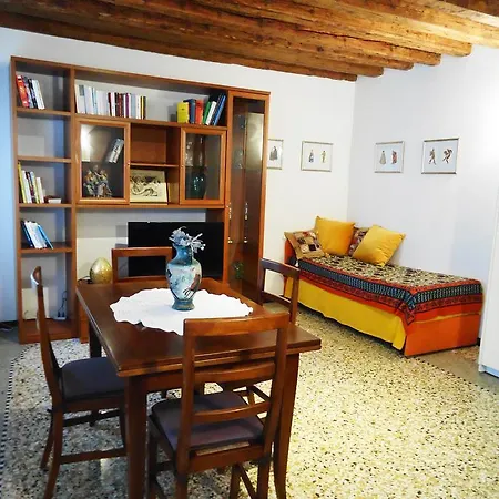 Ca' Leon Appartamento *